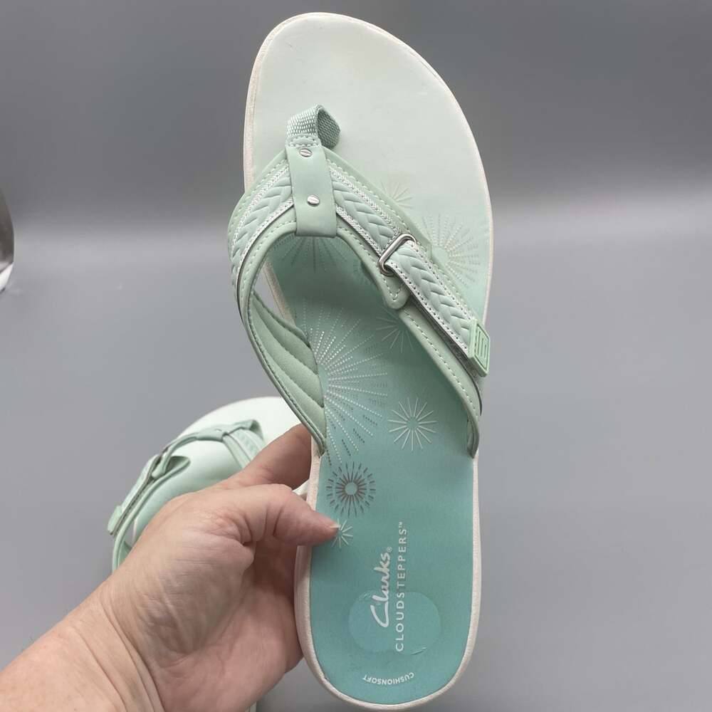 Clarks Women's Cloudsteppers Mint Breeze Sun Sz 12 Cushion soft Adjustable Strap - Picture 10 of 10